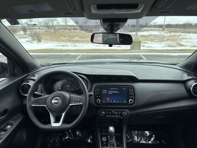 2024 Nissan Kicks SR