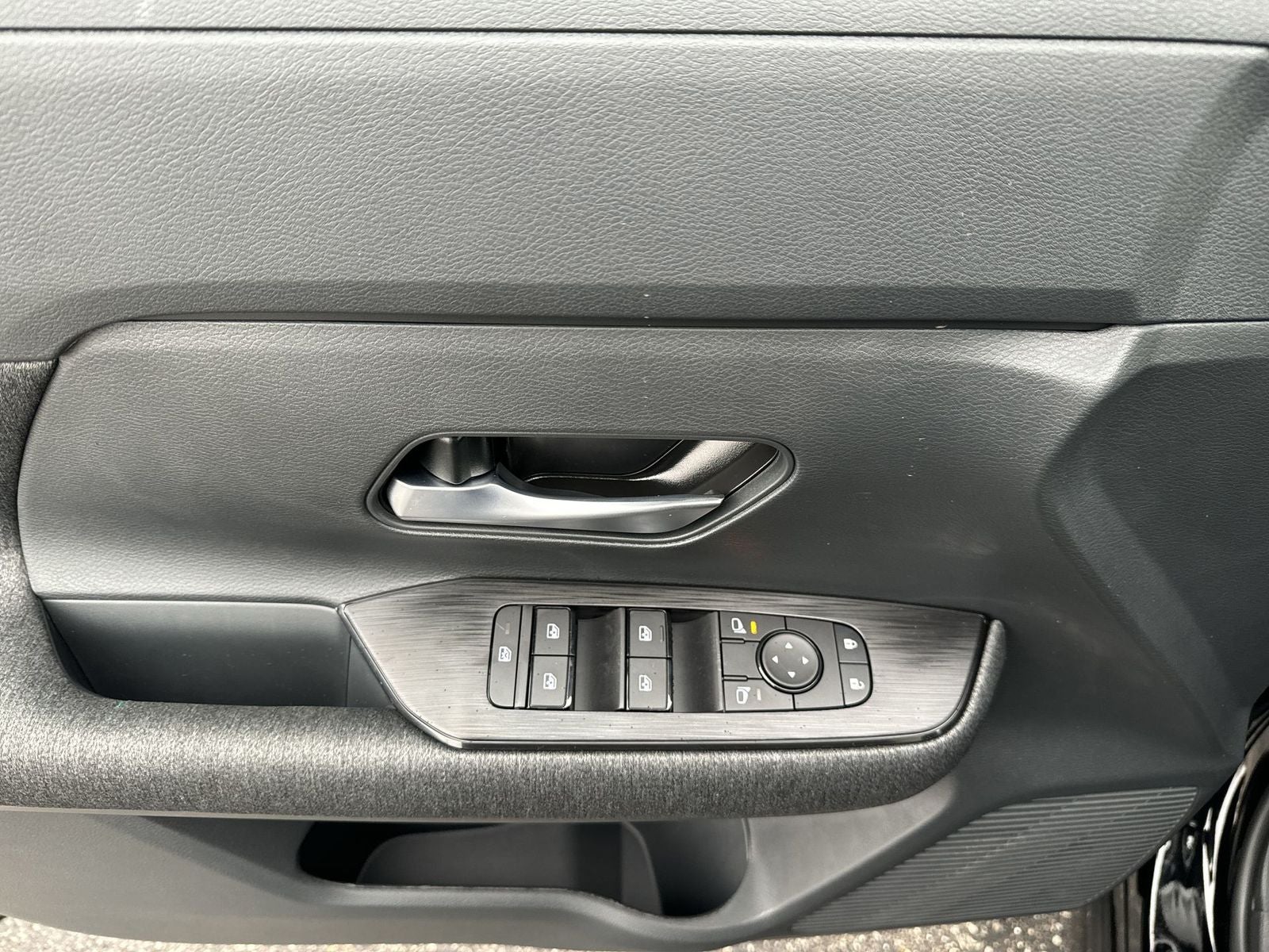 2026 Nissan Kicks SV AWD Premium Package