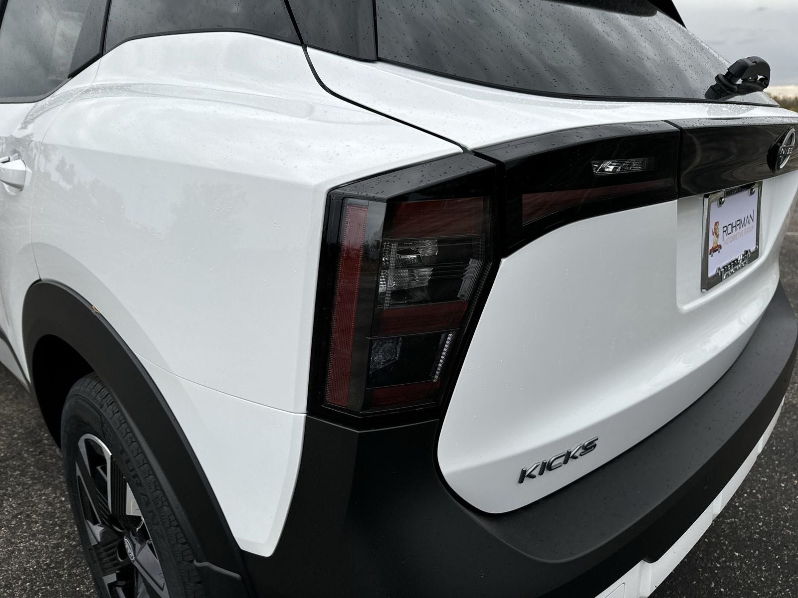 2026 Nissan Kicks SV AWD Premium Package