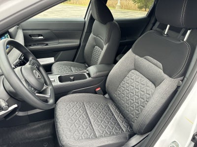 2026 Nissan Kicks SV AWD Premium Package