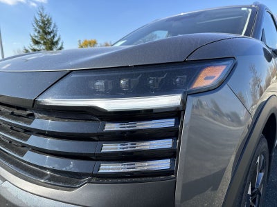 2026 Nissan Kicks SV AWD Premium Package