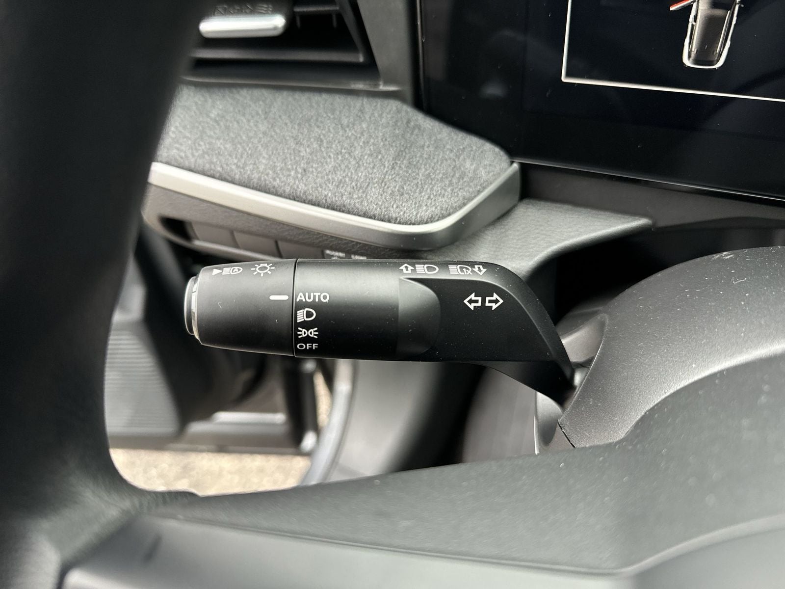 2026 Nissan Kicks SV AWD Premium Package