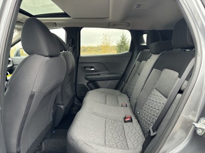 2026 Nissan Kicks SV AWD Premium Package