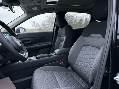 2026 Nissan Kicks SV AWD Premium Package