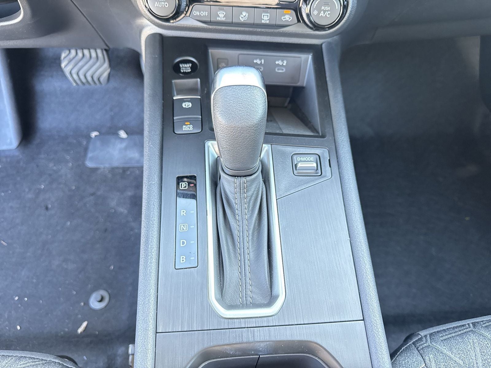 2026 Nissan Kicks SV AWD Premium Package