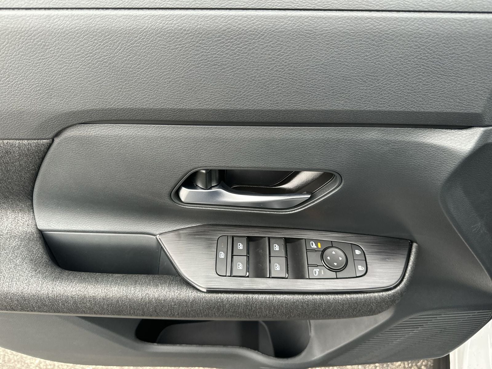 2026 Nissan Kicks SV AWD Premium Package