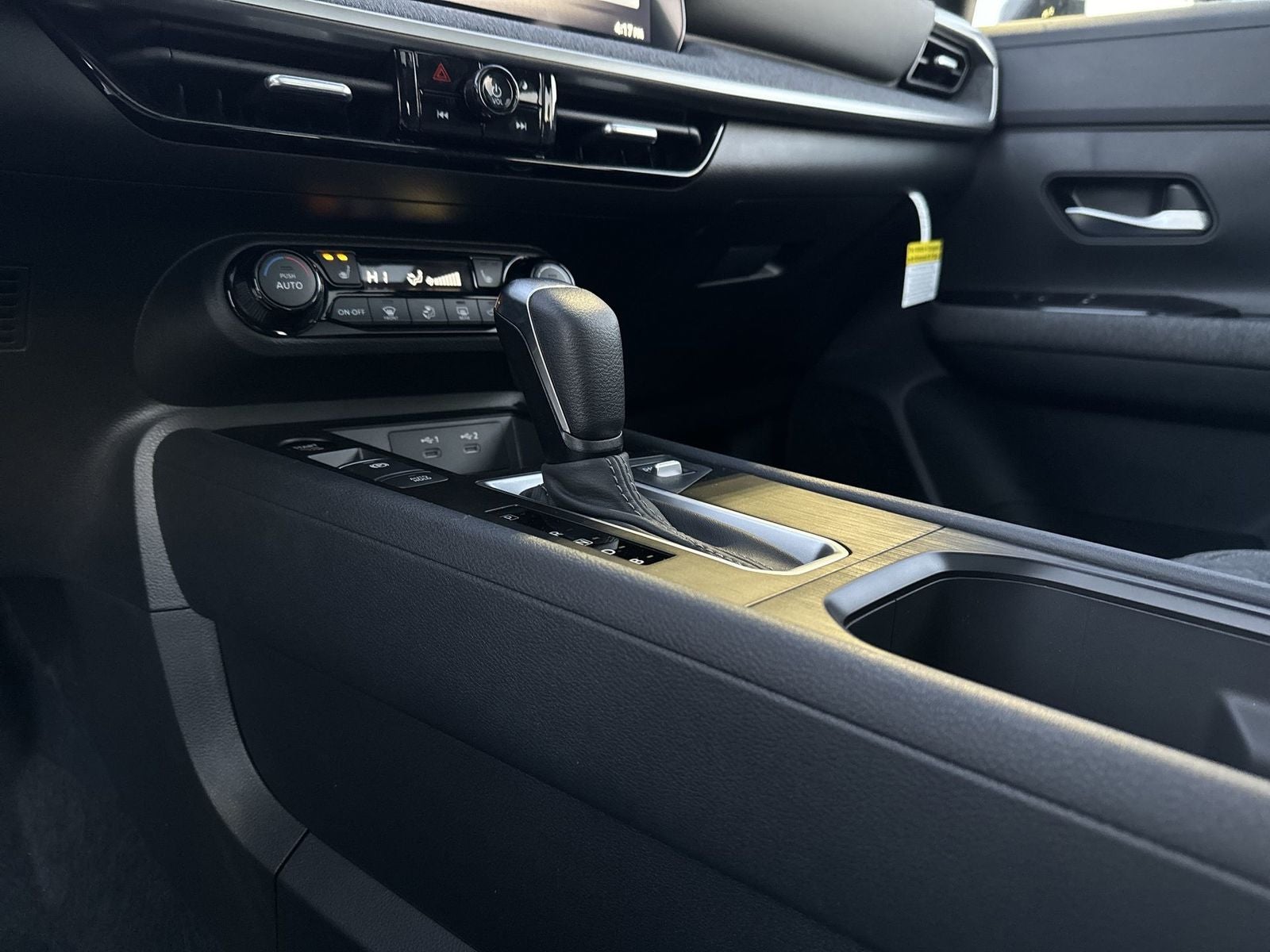 2026 Nissan Kicks SV AWD Premium Package