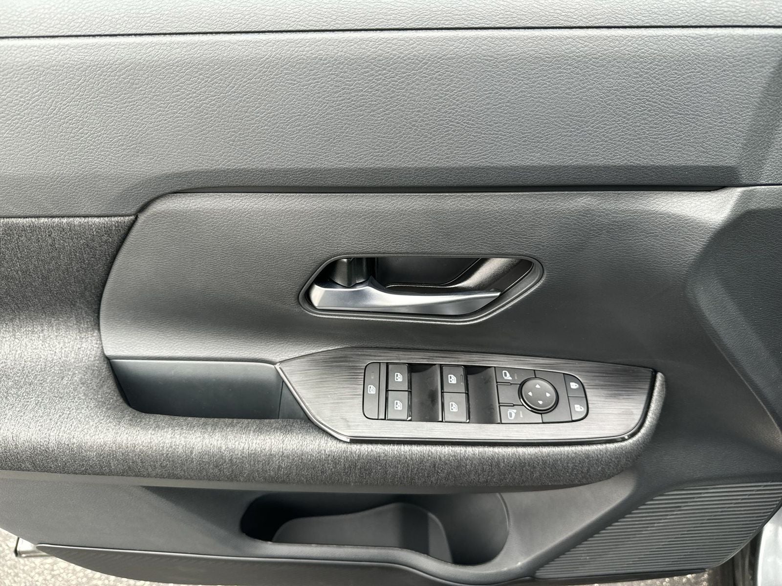 2026 Nissan Kicks SV AWD Premium Package