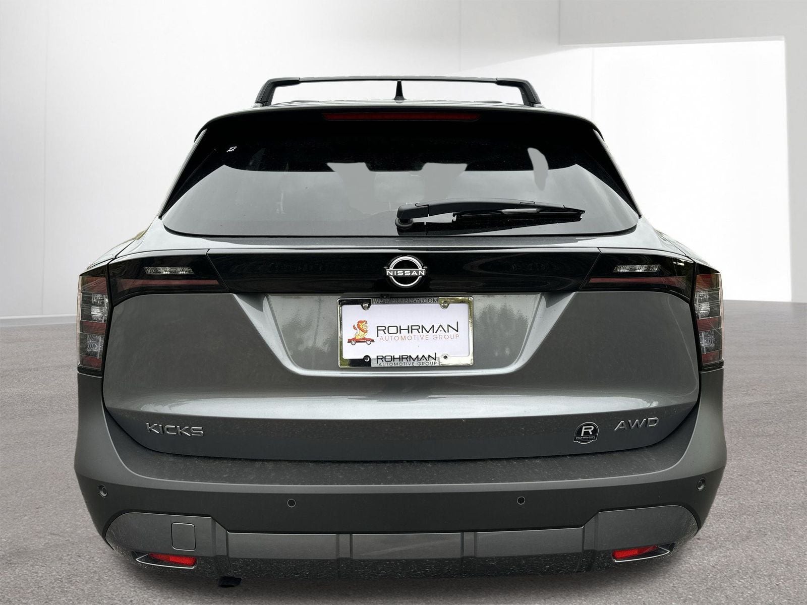 2026 Nissan Kicks SV AWD Premium Package