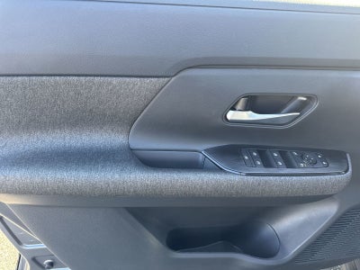 2026 Nissan Kicks SV AWD Premium Package