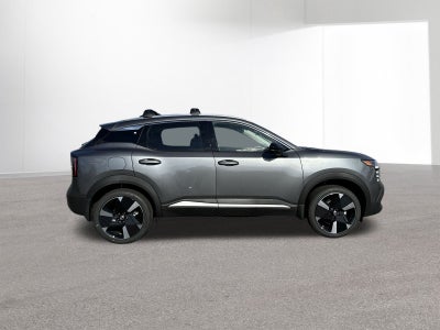 2026 Nissan Kicks SR AWD Cold Weather Package