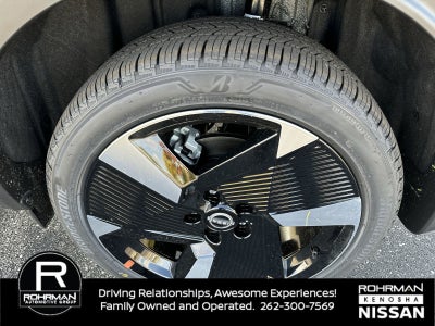 2026 Nissan Kicks SR AWD Cold Weather Package