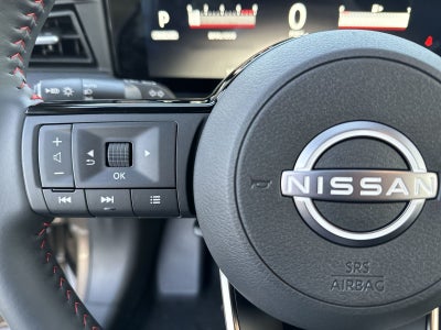 2026 Nissan Kicks SR AWD Cold Weather Package