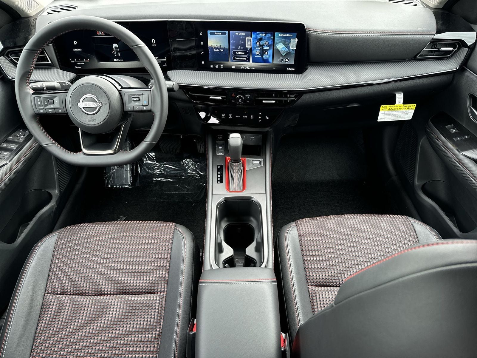 2026 Nissan Kicks SR AWD Cold Weather Package