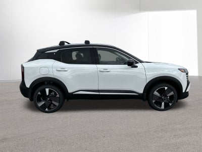 2026 Nissan Kicks SR AWD Cold Weather Package