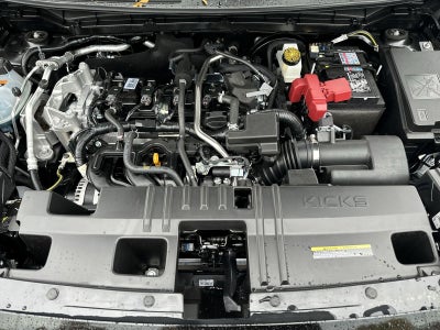2026 Nissan Kicks SR AWD Cold Weather Package