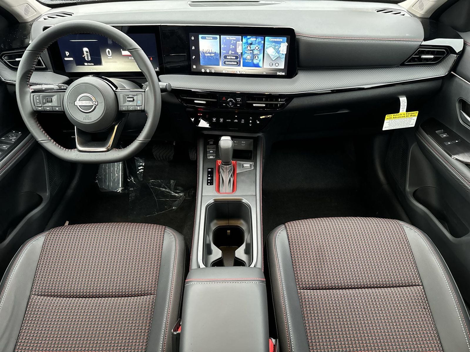 2026 Nissan Kicks SR AWD Cold Weather Package