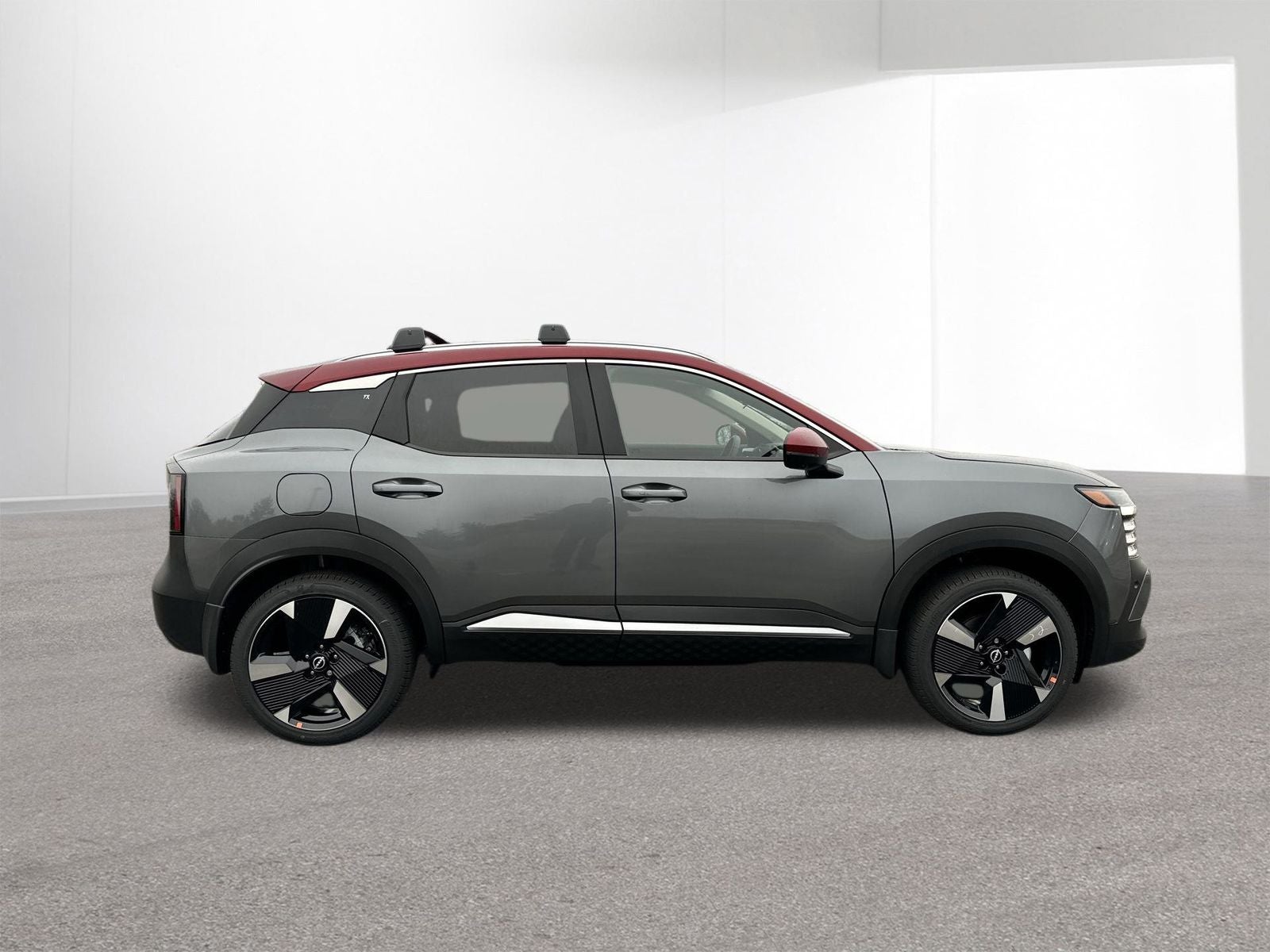 2026 Nissan Kicks SR AWD Cold Weather Package