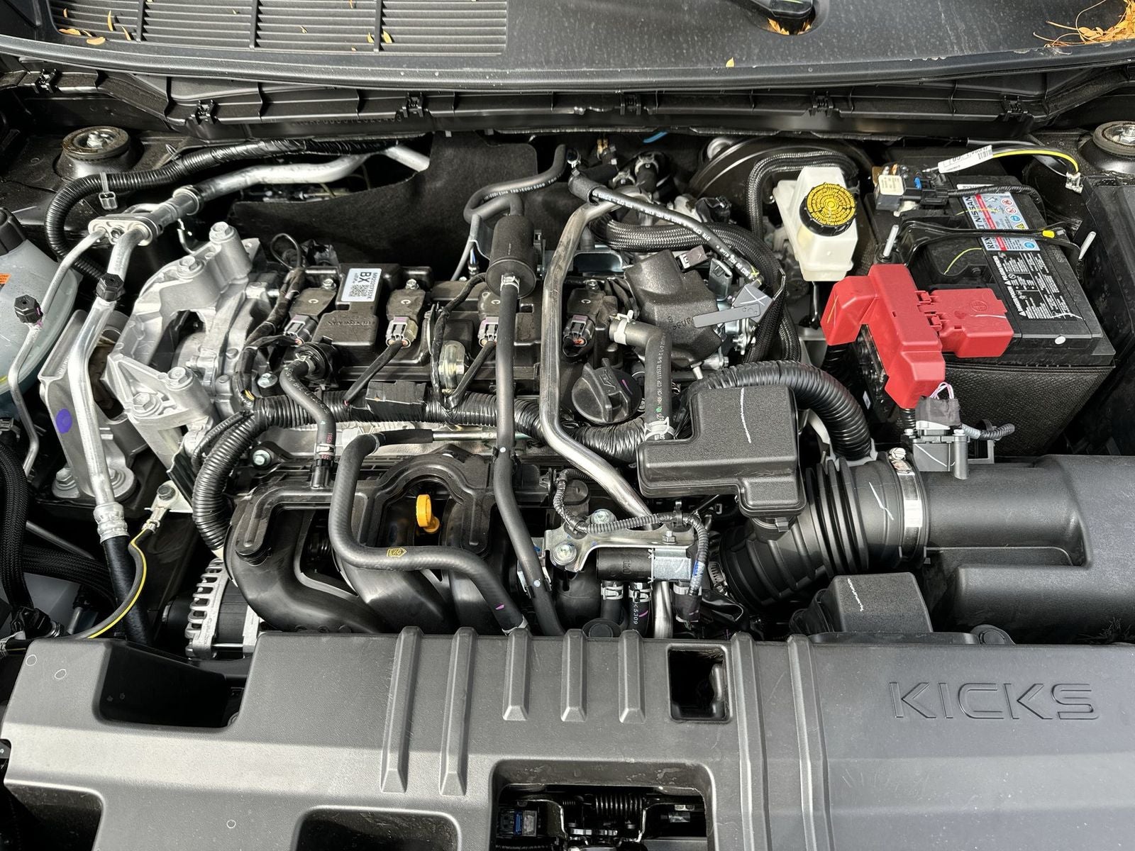 2026 Nissan Kicks SR AWD Cold Weather Package