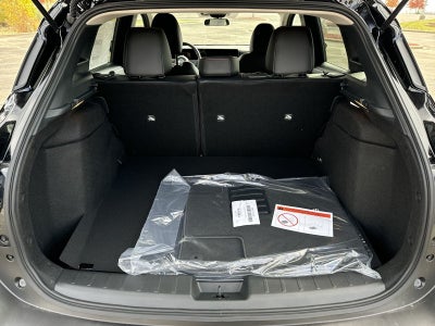 2026 Nissan Kicks SR AWD Cold Weather Package