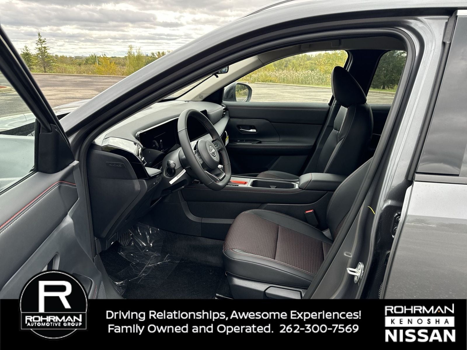 2026 Nissan Kicks SR AWD Cold Weather Package