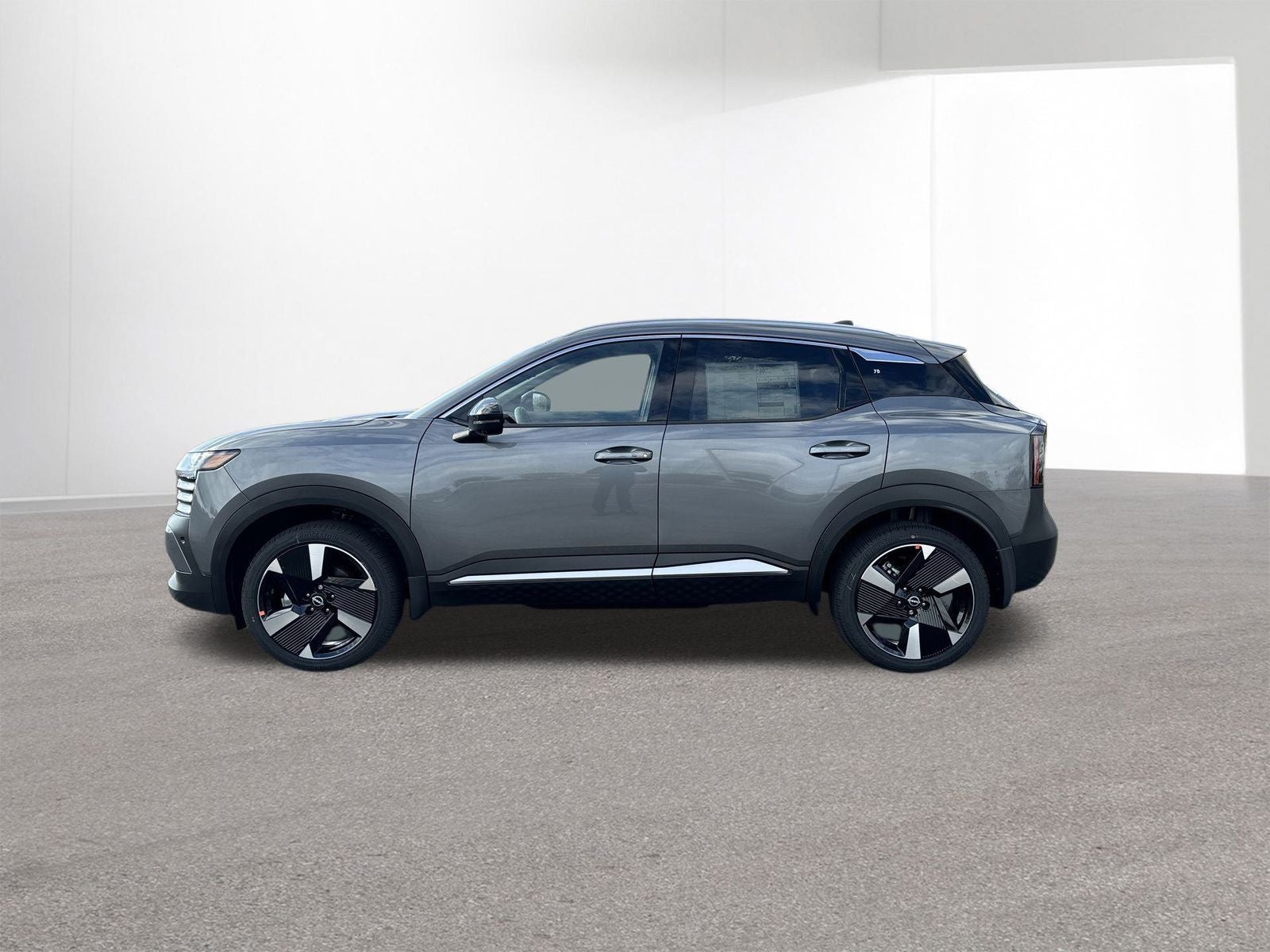 2026 Nissan Kicks SR AWD Cold Weather Package