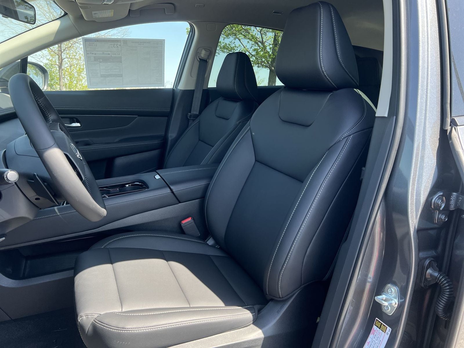 2025 Nissan Murano SV