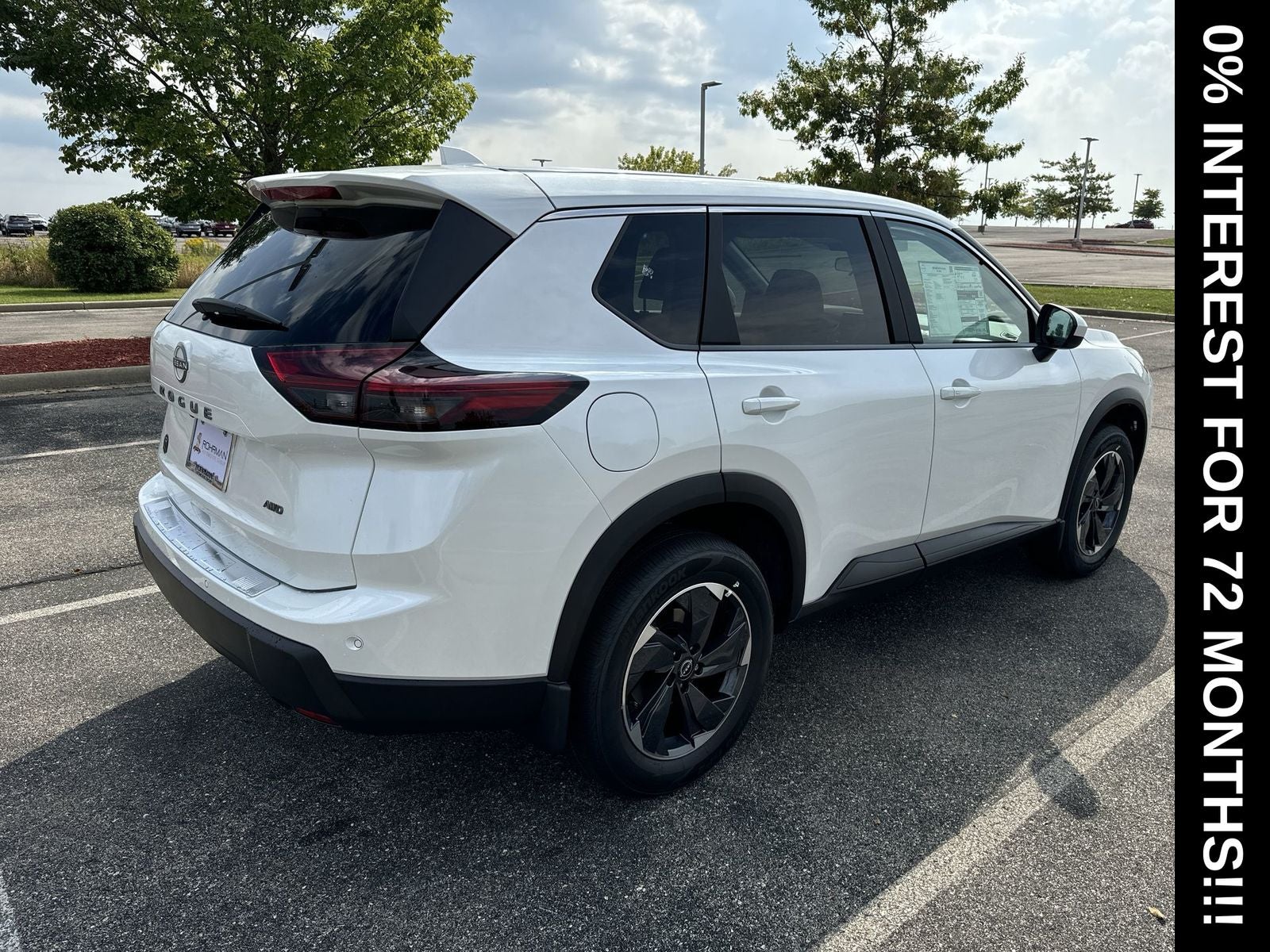 2026 Nissan Rogue SV