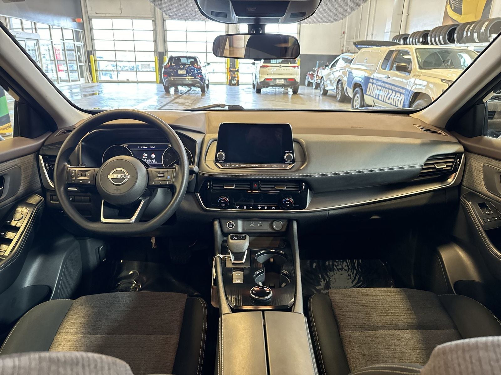 2022 Nissan Rogue SV