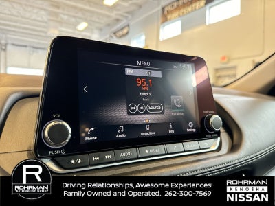 2022 Nissan Rogue SV