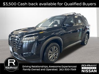 2026 Nissan Pathfinder SV