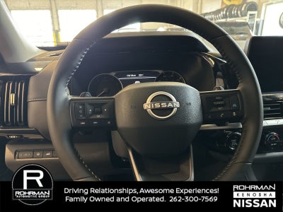 2026 Nissan Pathfinder SV