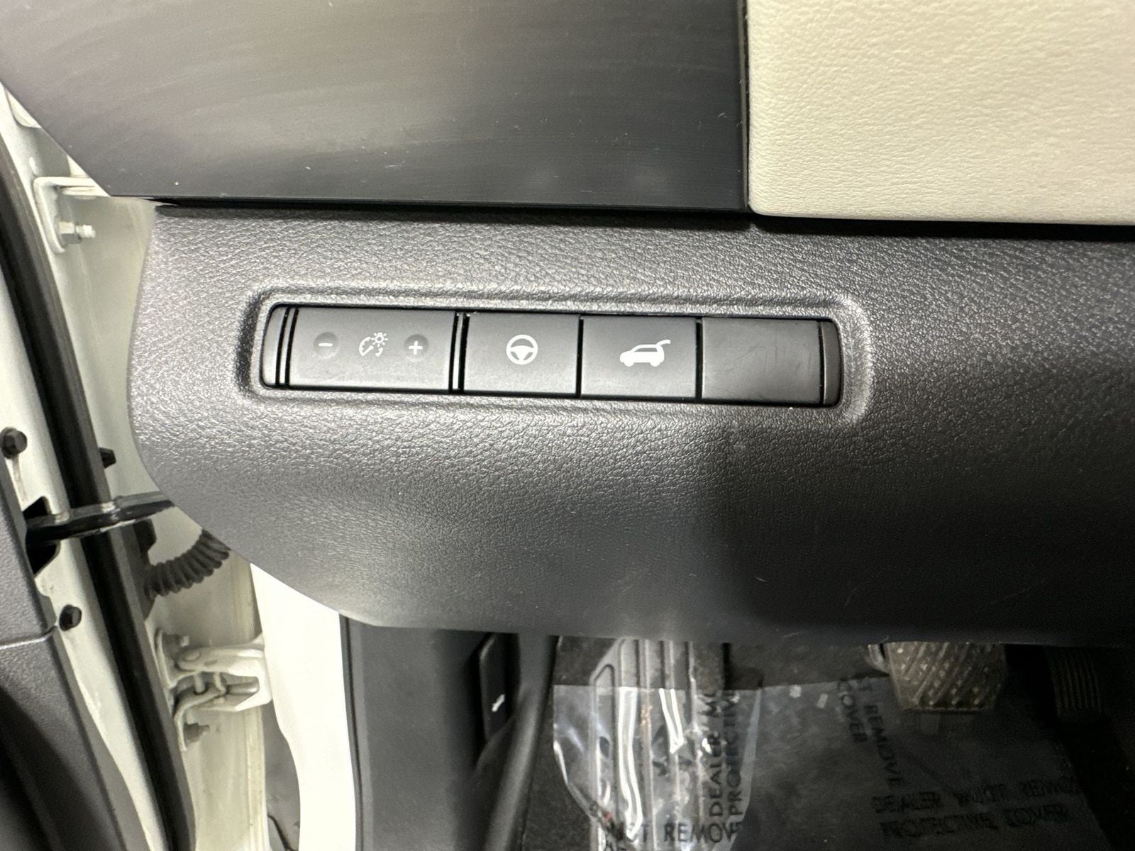 2022 Nissan Pathfinder SL 4WD