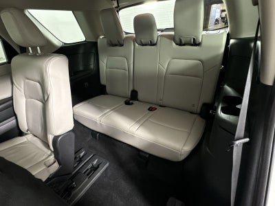 2022 Nissan Pathfinder SL 4WD