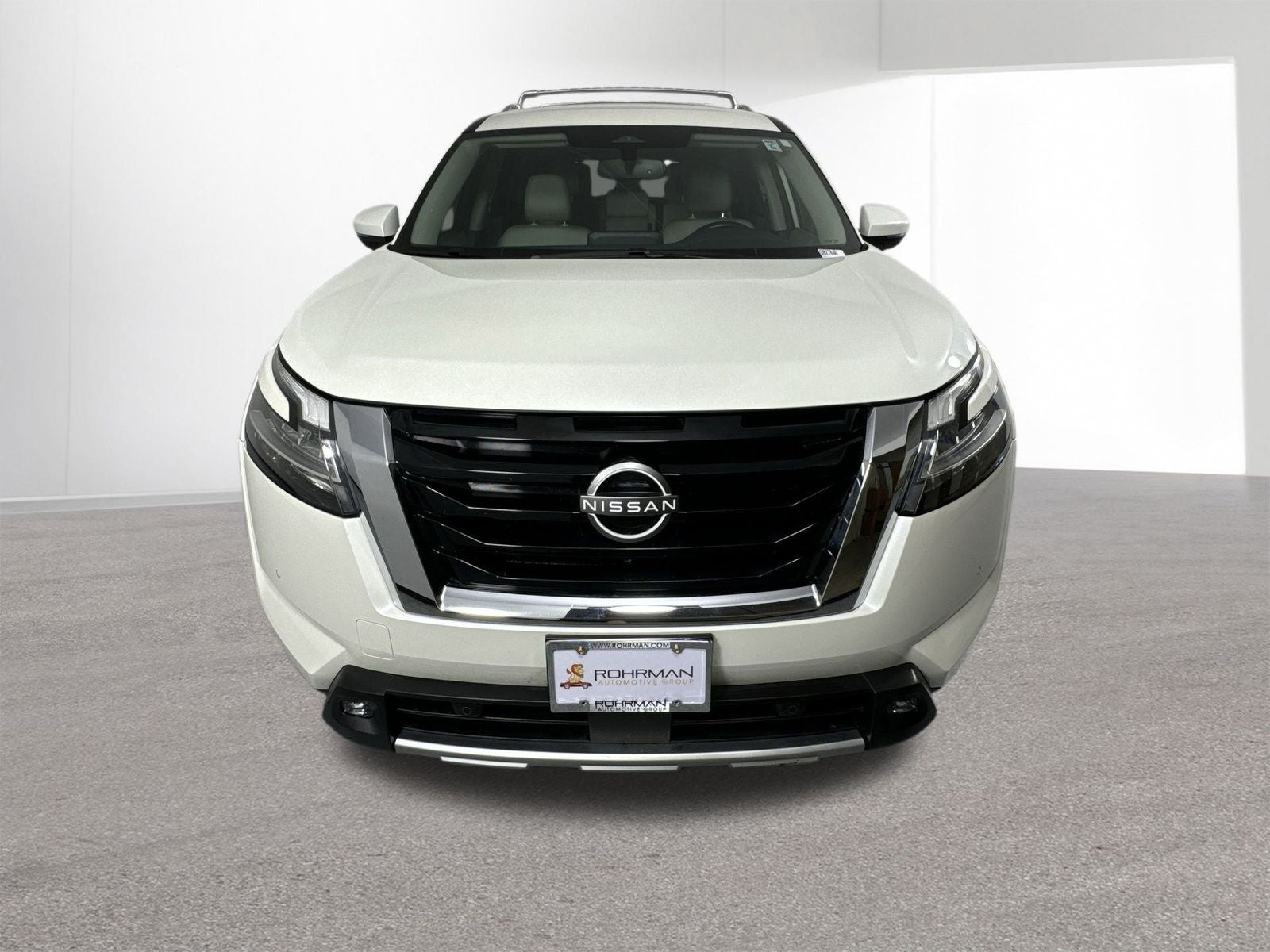 2022 Nissan Pathfinder SL 4WD