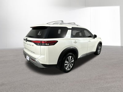 2022 Nissan Pathfinder SL 4WD