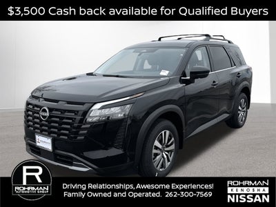 2026 Nissan Pathfinder SL