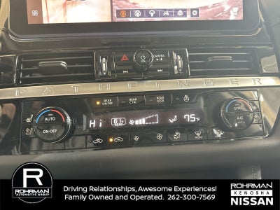 2026 Nissan Pathfinder Platinum