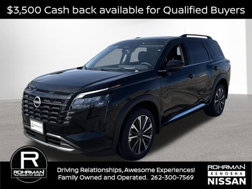 2026 Nissan Pathfinder Platinum Captain Chairs Package