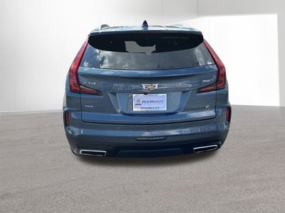 2024 Cadillac XT4 Premium Luxury