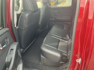 2024 Nissan Frontier SL