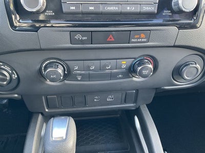 2024 Nissan Frontier SV