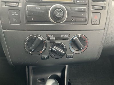 2010 Nissan Versa 1.8 S