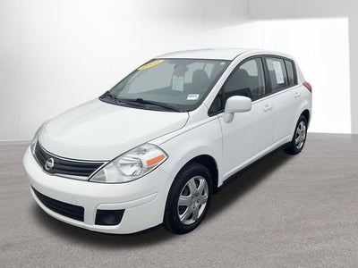 2010 Nissan Versa 1.8 S