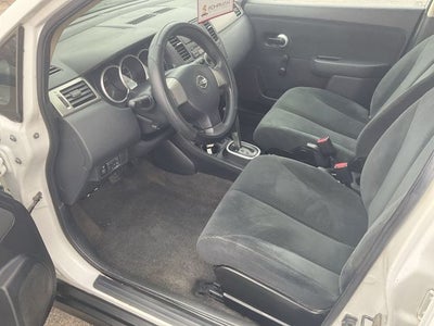 2010 Nissan Versa 1.8 S