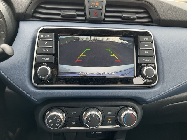 2025 Nissan Versa 1.6 SV