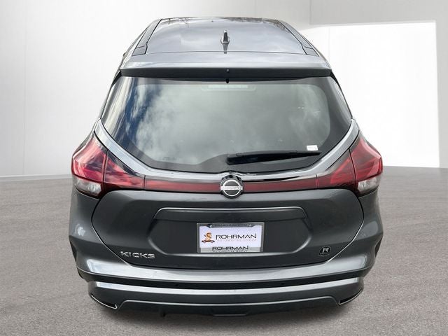 2022 Nissan Kicks S