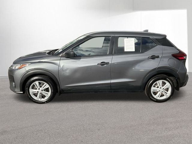 2022 Nissan Kicks S