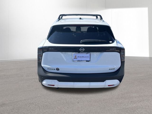 2026 Nissan Kicks SV