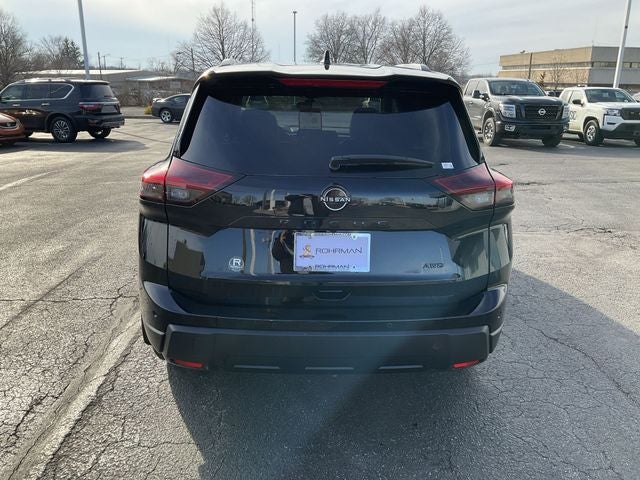 2026 Nissan Rogue Dark Armor
